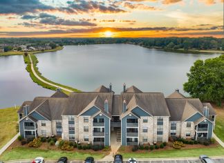 Lake at Colonial Grand at Edgewater in Huntsville, AL