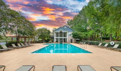 Pool at MAA Edgewater in Huntsville, AL