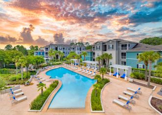 Pool at Colonial Grand at Traditions in Mobile, AL