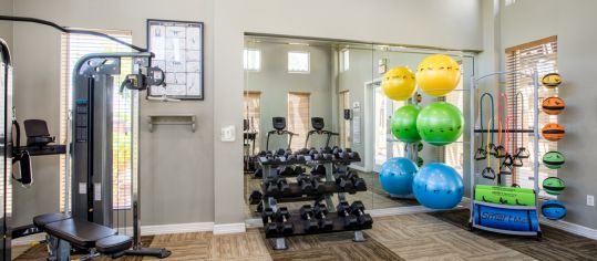 Fitness center at MAA City Gate luxury apartment homes in Phoenix, AZ