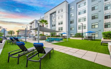 Loungers at 220 Riverside luxury apartment homes in Jacksonville, FL