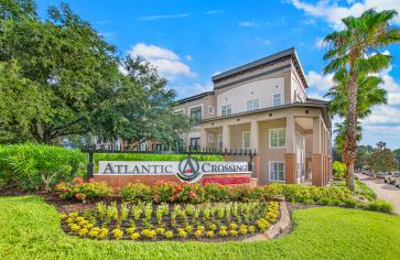 Welcome to Atlantic Crossing luxury apartment homes in Jacksonville, FL