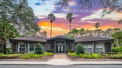 Leasing office at Coopers Hawk luxury apartment homes in Jacksonville, FL