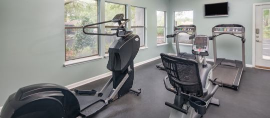 Fitness Center at Cooper's Hawk luxury apartment homes in Jacksonville, FL
