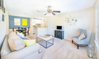 Living room at Hunters Ridge at Deerwood luxury apartment homes in Jacksonville, FL