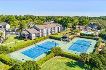 Tennis at Hunters Ridge at Deerwood luxury apartment homes in Jacksonville, FL