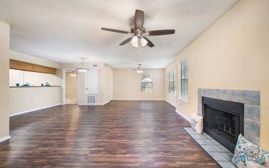 Model Living and Dining at Lakeside Apartments in Jacksonville, FL