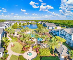 Grounds at MAA Randal Lakes luxury apartment homes in Orlando, FL