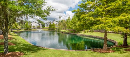 Lake & Walking Trails at Verandas at Southwood luxury apartment homes in Tallahassee, FL