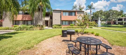 Grill at Belmere luxury apartment homes in Tampa, FL