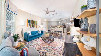 Living area at MAA Centennial Park luxury apartment homes in Atlanta, GA