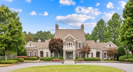 Leasing exterior at MAA McDaniel Farm luxury apartment homes in Duluth, GA