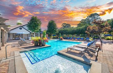 Pool at MAA Oglethorpe in Atlanta, GA