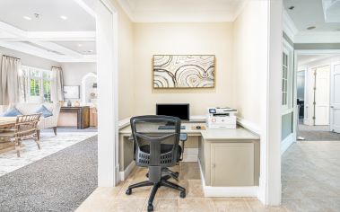 Business center at MAA River Oaks luxury apartment homes in Duluth, GA