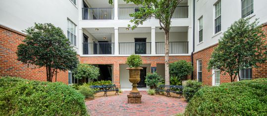 Courtyard at MAA Spring luxury apartment homes in Smyrna, GA