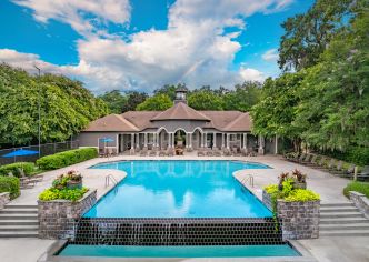 Pool at MAA Wilmington Island luxury apartment homes in Savannah, GA