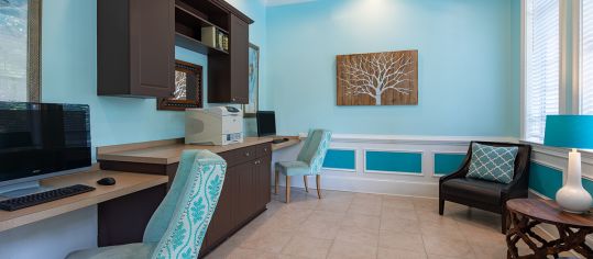 Business Center at MAA Wilmington Island luxury apartment homes in Savannah, GA