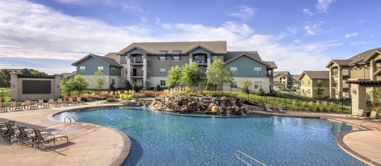 Pool 4 at Ranch at Prairie Trace luxury apartment homes in Overland Park Kansas City, KS