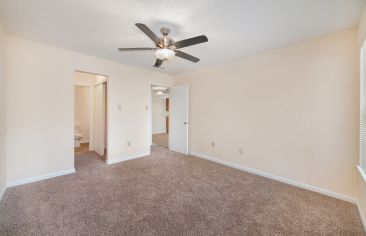 Bedroom at MAA Lakepointe luxury apartment homes in Lexington, KY