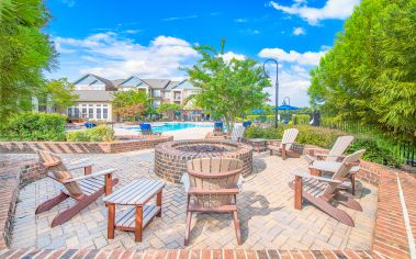 Firepit at MAA Huntersville luxury apartment homes in Charlotte, NC