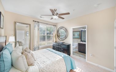 Bedroom at MAA Huntersville in Charlotte, NC