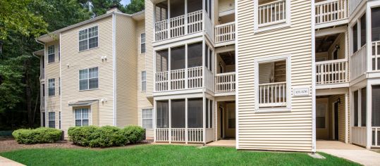 Apartments Exterior at MAA Duke Forest luxury apartment homes in Durham, NC
