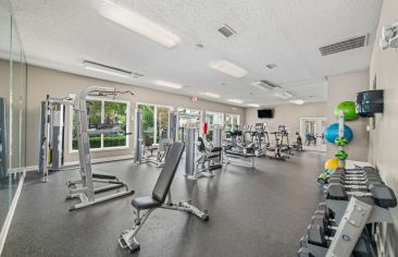 Fitness Center at MAA 900 Waterford in Raleigh, NC