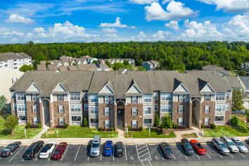 Exterior Building shot at MAA Beaver Creek in Raleigh, NC