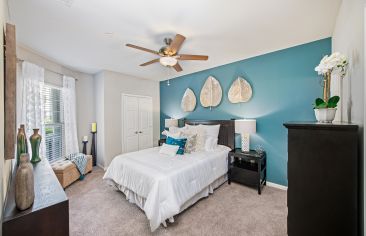 Bedroom at MAA Beaver Creek in Raleigh, NC