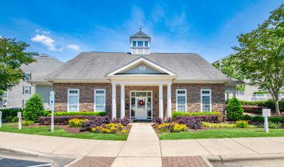 Leasing Office exterior at MAA Beaver Creek in Raleigh, NC