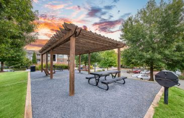Grilling at MAA Brierdale luxury apartment homes in Raleigh, NC
