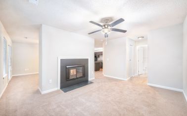 Living Room Unfurnished 2 at MAA Hampton Pointe luxury apartment homes in Charleston, SC