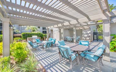 Patio at MAA Runaway Bay luxury apartment homes in Charleston, SC