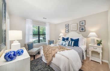 Bedroom at MAA Runaway Bay in Charleston, SC