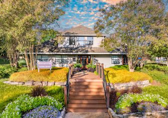 Leasing office at MAA Highland Ridge luxury apartment homes in Taylors, SC