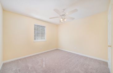 Bedroom at MAA Highland Ridge luxury apartment homes in Taylors, SC