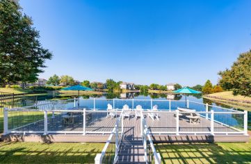 Pool lounge at MAA Dexter Lake luxury apartment homes in Cordova, TN