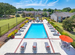 Pool at MAA Kirby Station luxury apartment homes in Memphis, TN