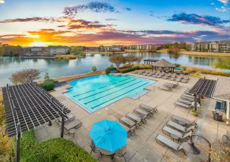 Pool at Reserve at Dexter Lake luxury aparment homes in COrdova, TN