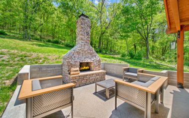 Outdoor Fireplace at MAA Bellevue in Nashville, TN