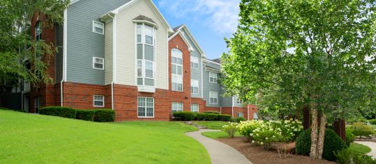 Exterior at MAA Bellevue luxury apartment homes in Nashville, TN