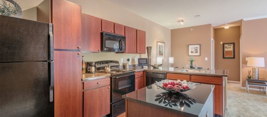 Kitchen at MAA Indian Lake Village luxury apartment homes in Hendersonville, TN