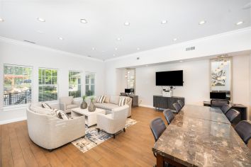 Business center at MAA Kennesaw Farms luxury apartment homes in Gallatin, TN