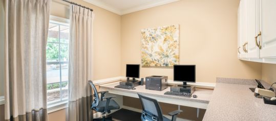 Business Center at MAA Murfreesboro luxury apartment homes in Nashville, TN