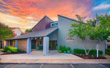 Leasing office at Balcones Woods luxury apartment homes in Austin, TX