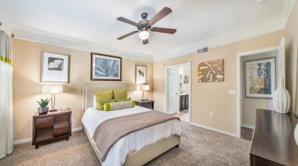 Bedroom at MAA Fairview in Dallas, TX