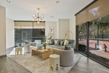 Kitchen at MAA Gallery luxury apartment homes in Dallas, TX