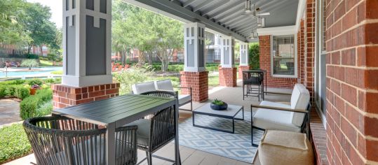 Patio at MAA Grand Courtyards luxury apartment homes in Dallas, TX