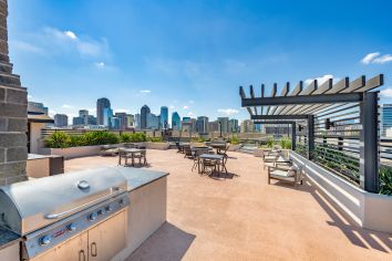 Rooftop at MAA heights luxury apartment homes in Dallas, TX