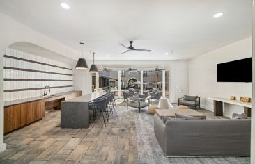 Courtyard lounge at MAA Legacy luxury apartment homes in Plano, TX